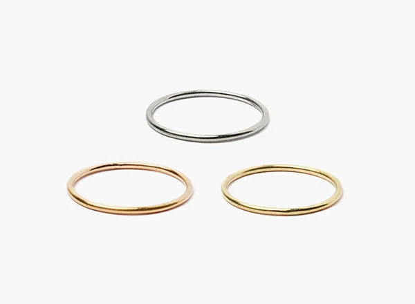 18 GA SOLID GOLD BAND 013