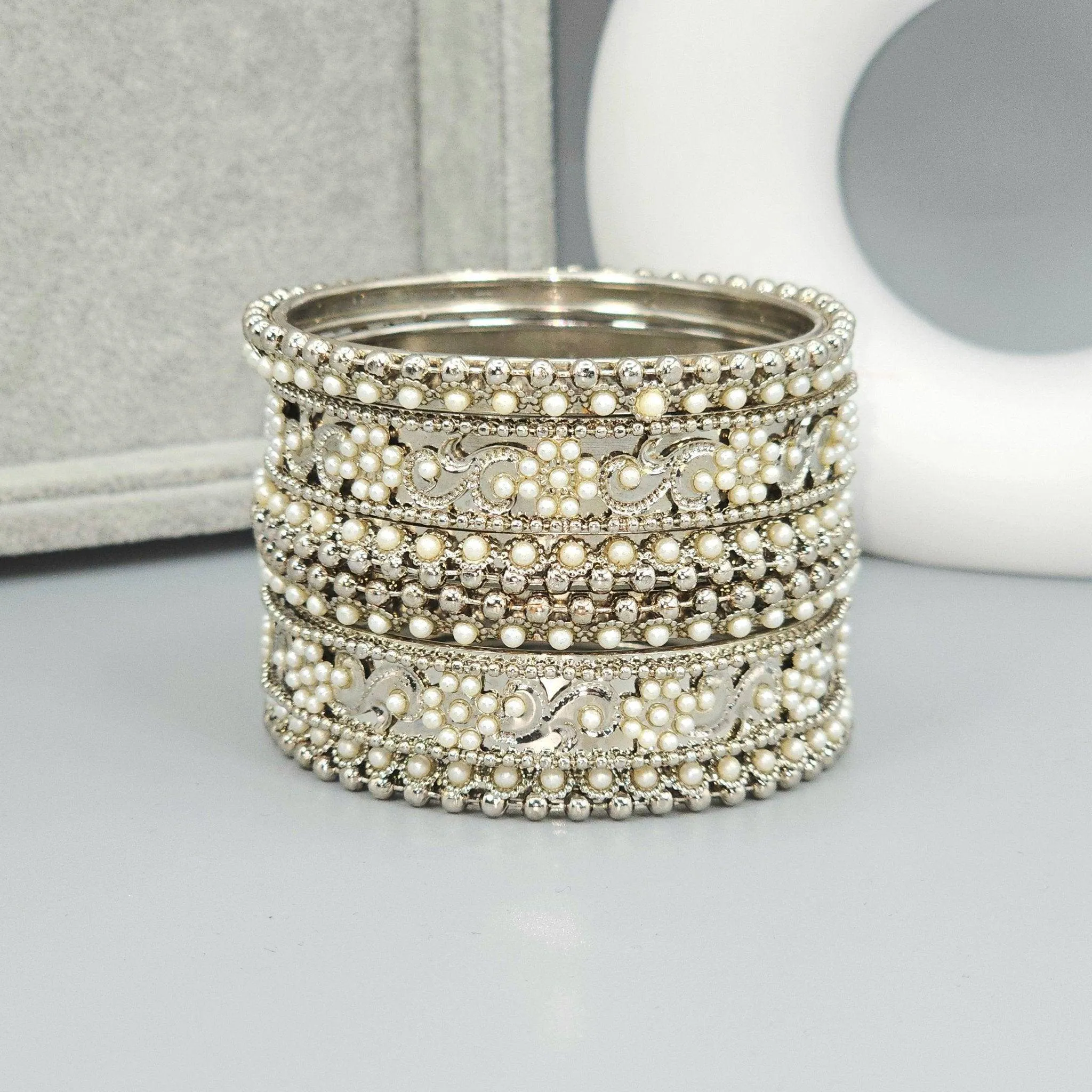 6 Pcs Polki Pearls Bangle set