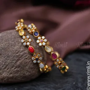 Ahana Silver Bangles