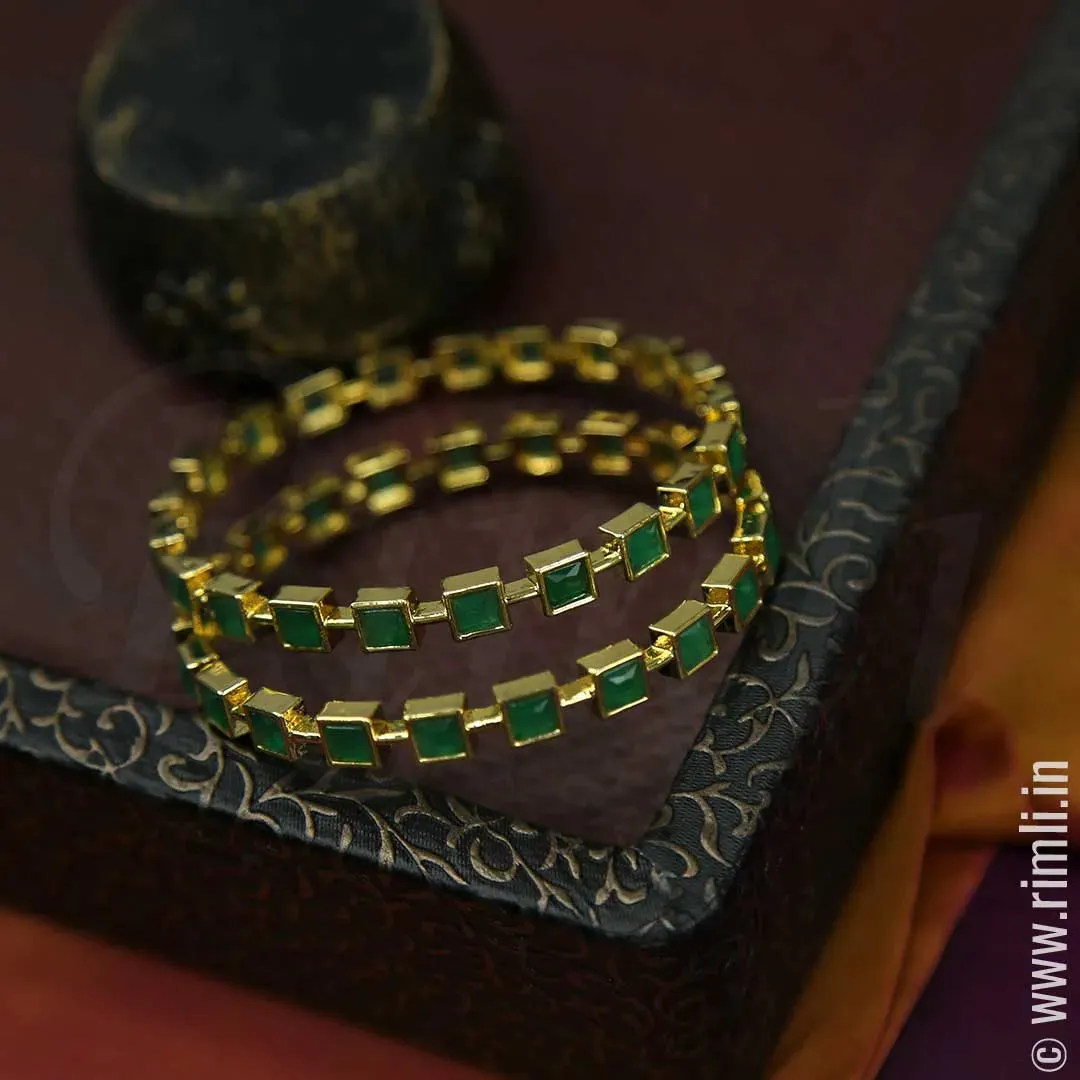 Akshita Stone Bangles - Green