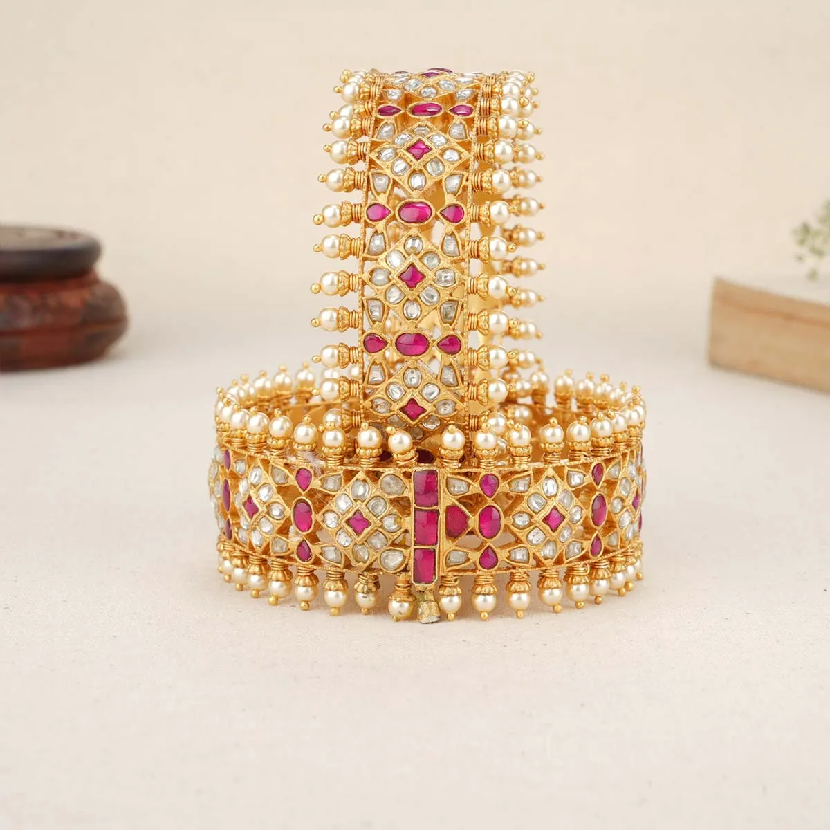 Arsha Kundan Pair Bangle