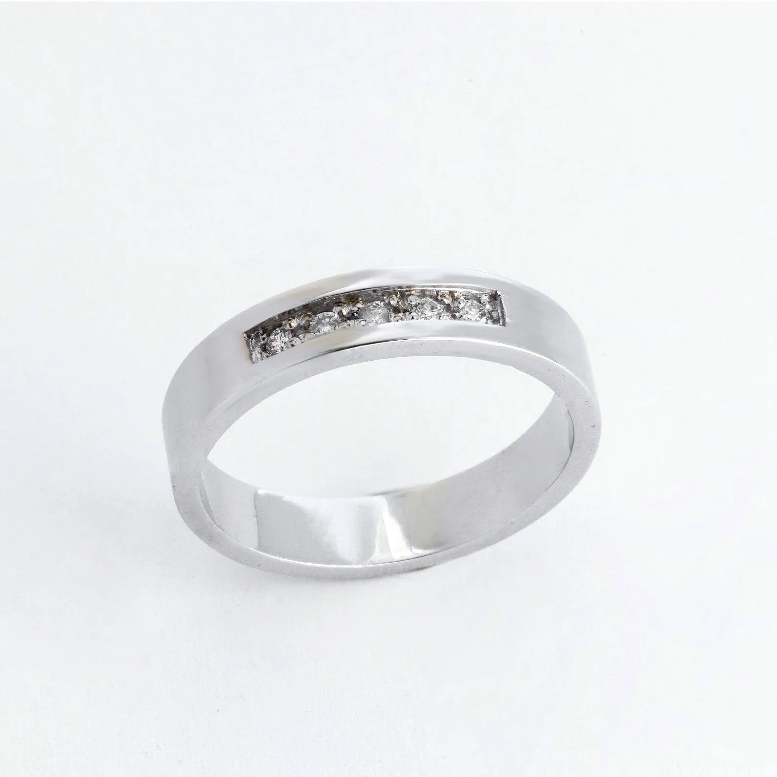Aziza Wedding Rings