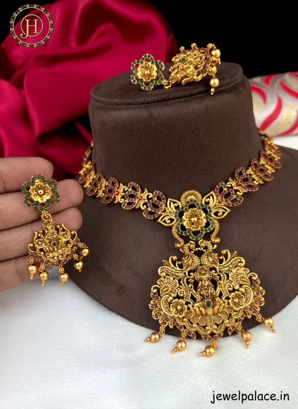 Beautiful Gold Plated Kemp Stone Short Necklace Set JH2681