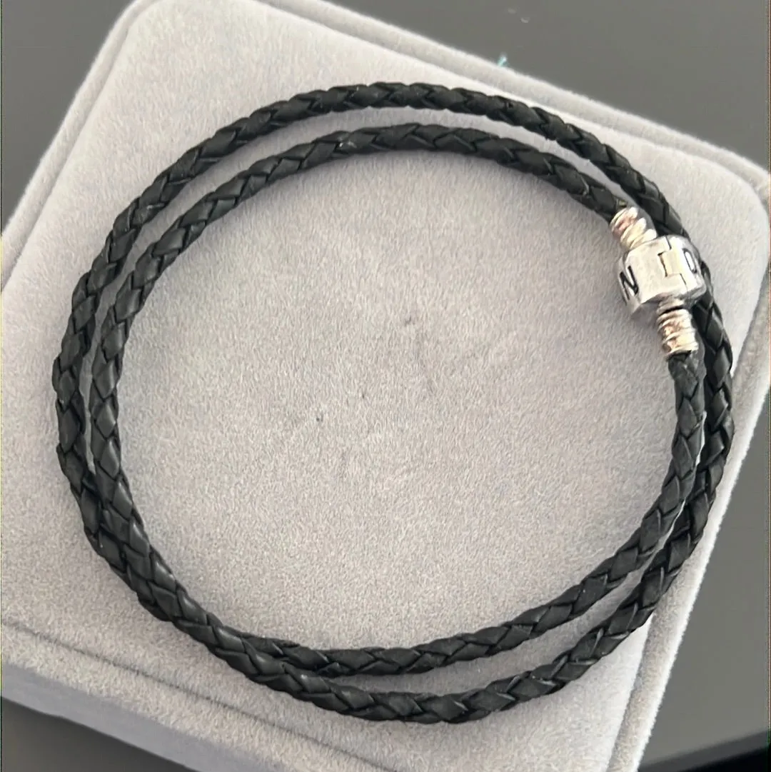 Bundle of 3 Leather Bracelets Tan Brown and Black