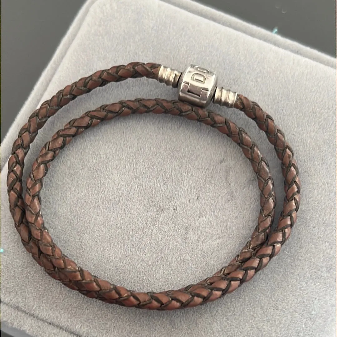 Bundle of 3 Leather Bracelets Tan Brown and Black