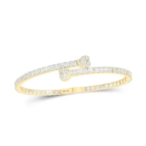 Dazzling 10kt Yellow Gold Baguette Diamond Heart Cuff Bangle Bracelet - 2-5/8 Cttw