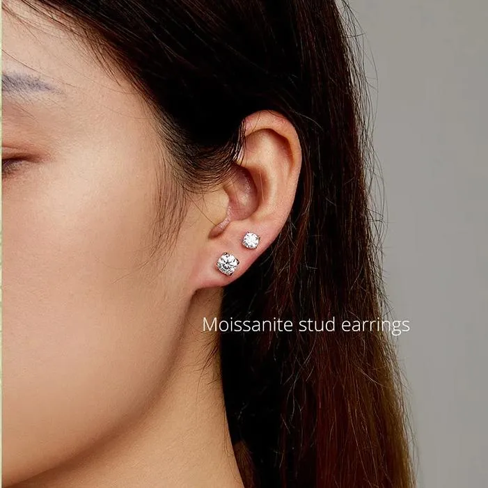 Dazzling Moissanite Stud Earrings (0.5CT | 1.0CT)