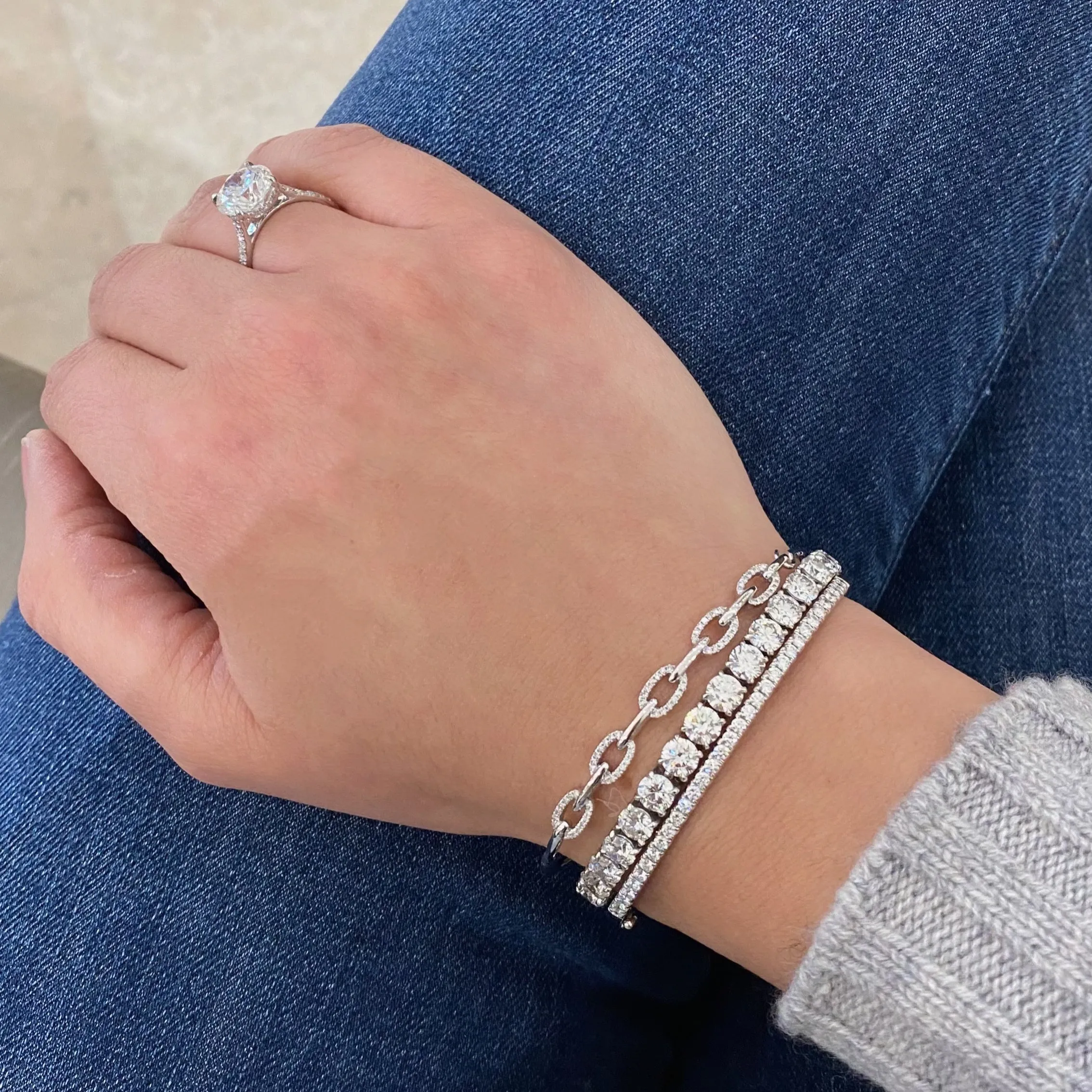 Diamond Half-Way Chain Link Bangle Bracelet