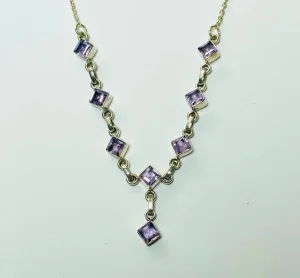 Diamond-shaped Amethyst Gem Necklace (CH32)