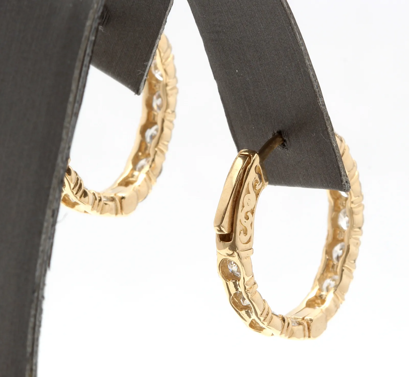 Exquisite 3.50 Carats Natural Diamond 14K Solid Yellow Gold Hoop Earrings