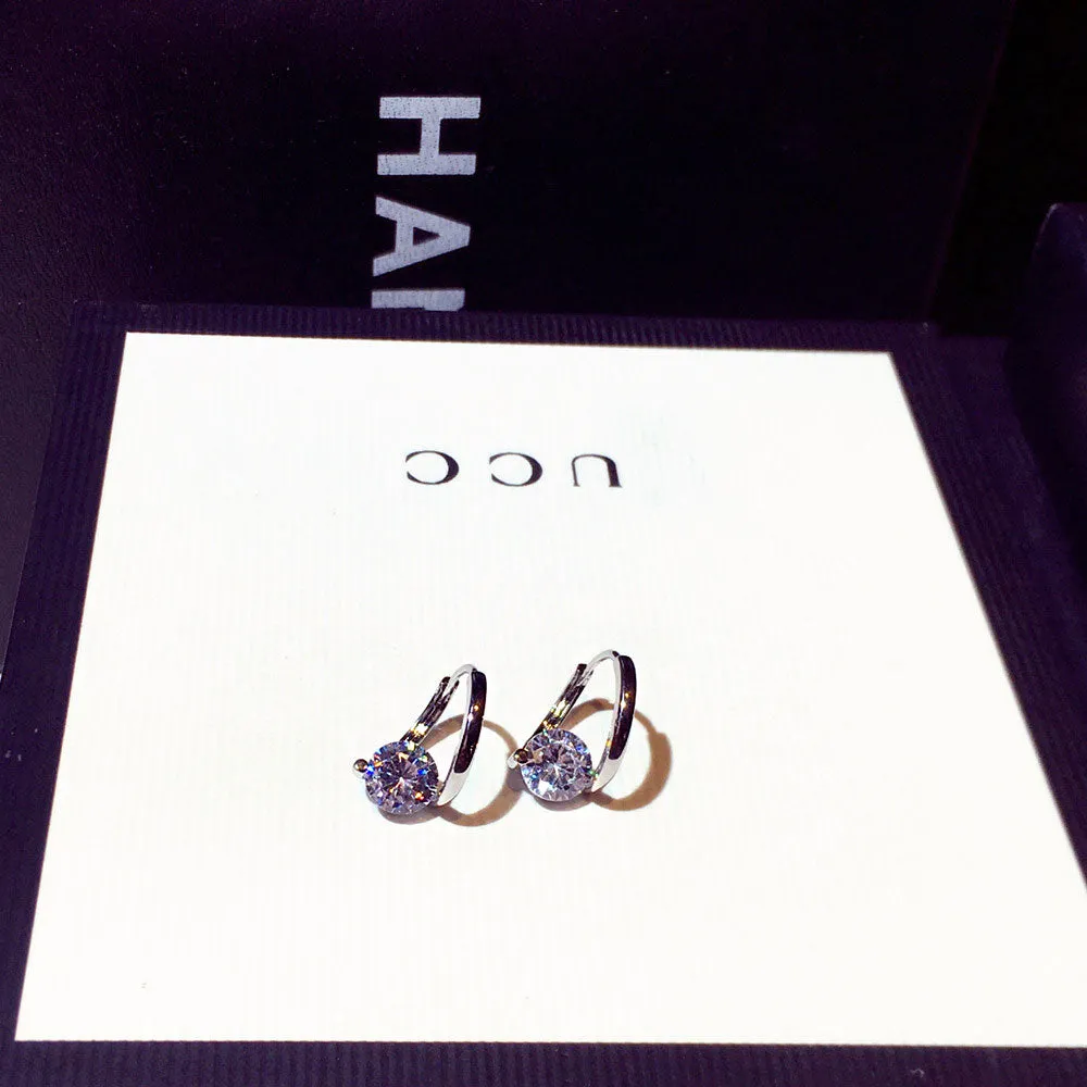 Exquisite Flash Charm Rhinestone Earrings