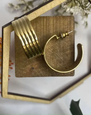 Exquisite Gold Patterned Hoops