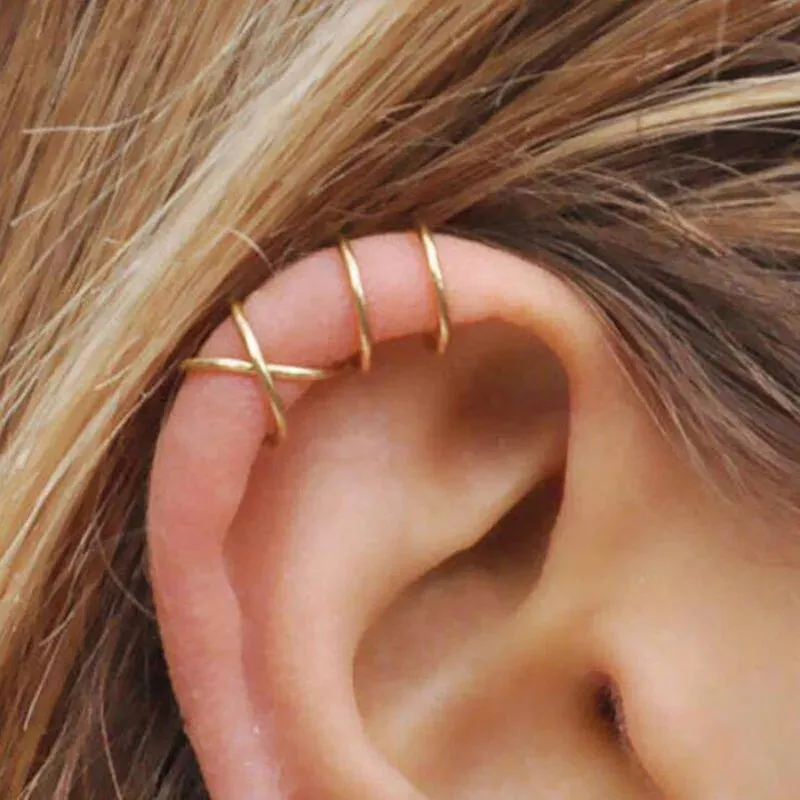 Exquisite Rhinestone Ear Cuff