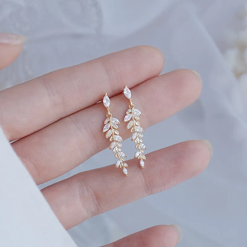 Exquisite Tiny Zirconia Stud Earring