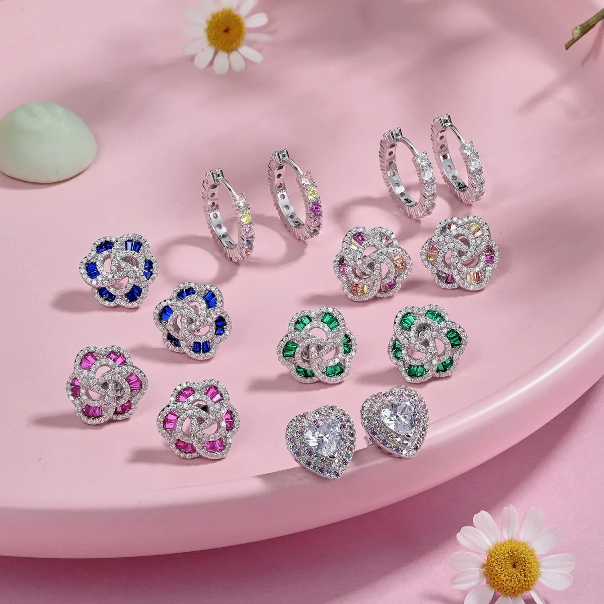 [Goodv]Exquisite Flower Shape Daily Earrings