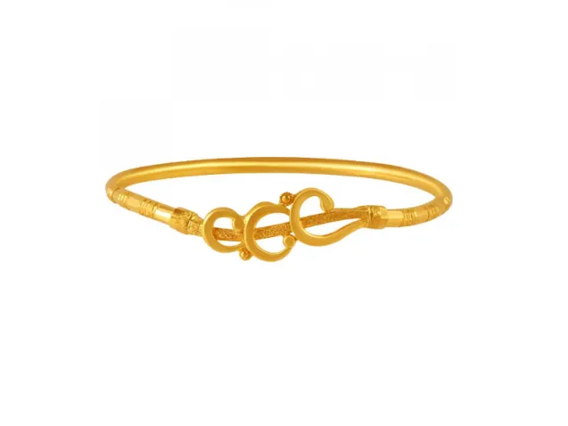 Intricately Designed 22k Gold Nowa
