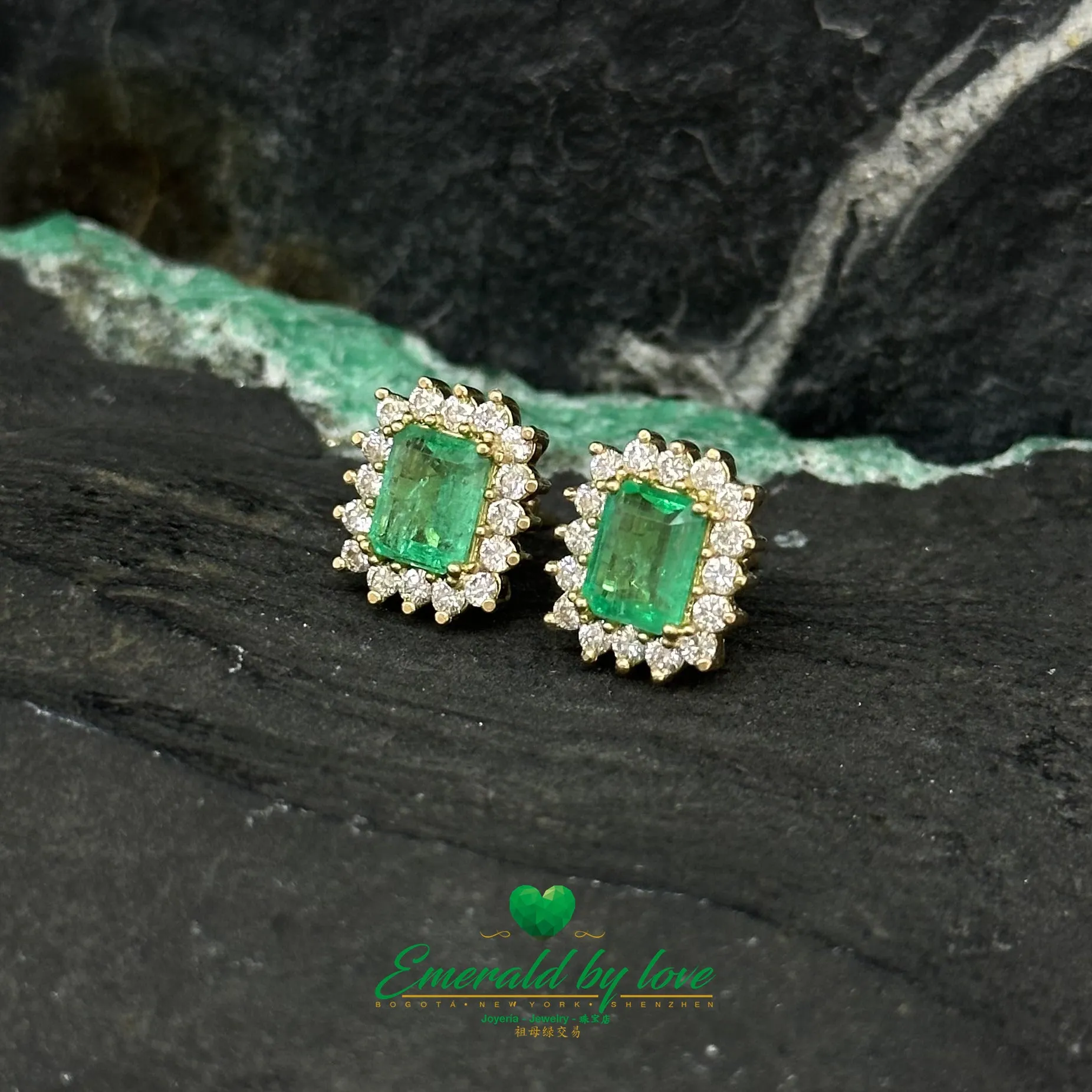 Marquise Cut Colombian Emerald and Diamond Earrings: Exquisite Rectangular Crystals
