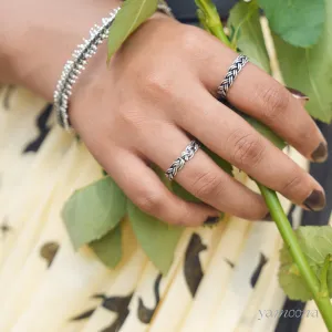 Niovi Jada Braided Silver Toe Rings