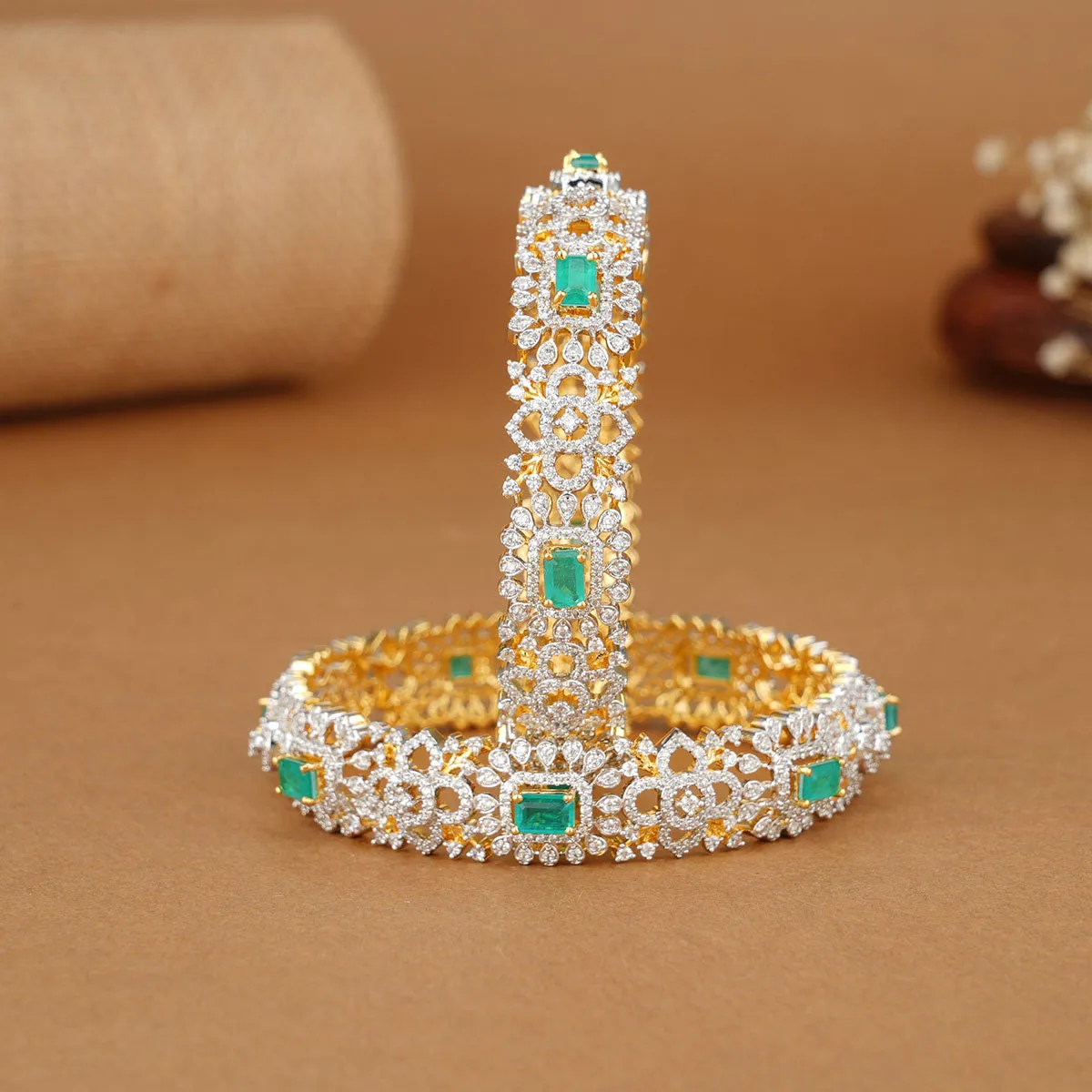 Nivanikha Avikam Bangles