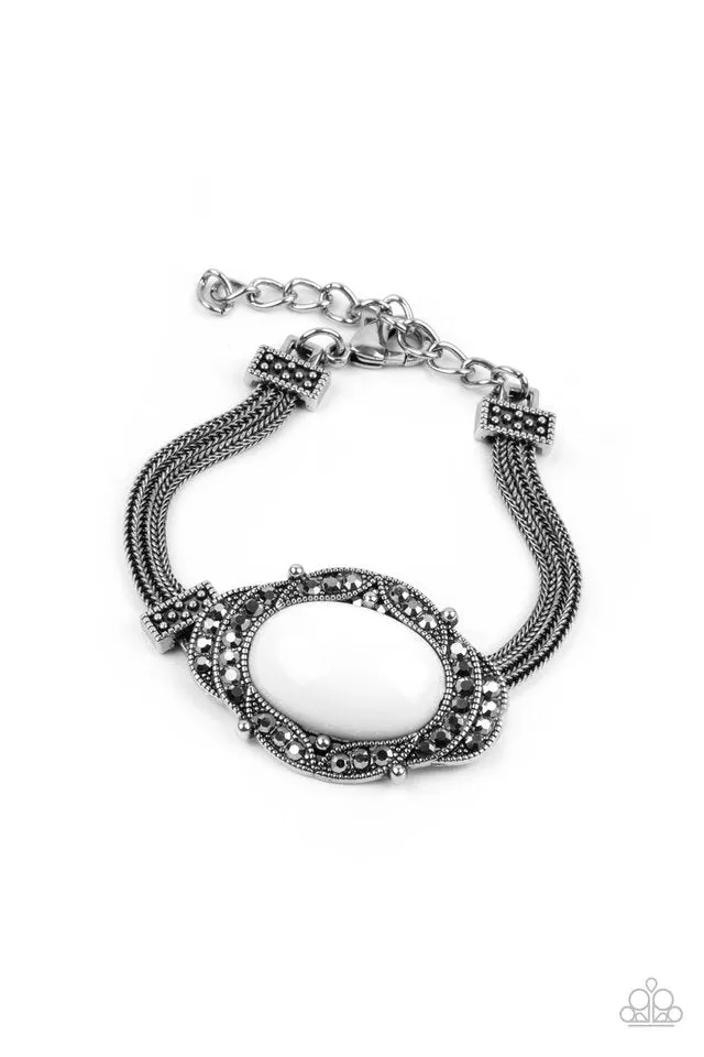Paparazzi Bracelet ~ Top-Notch Drama - White