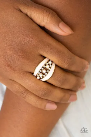 Paparazzi Ring ~ Royal Treasury - Gold
