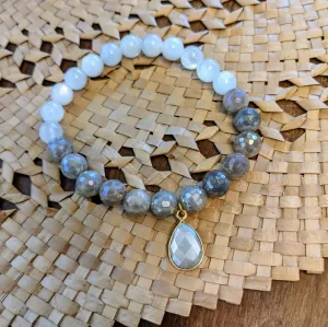 WHITE AND GREY MOONSTONE STRETCH BRACELET
