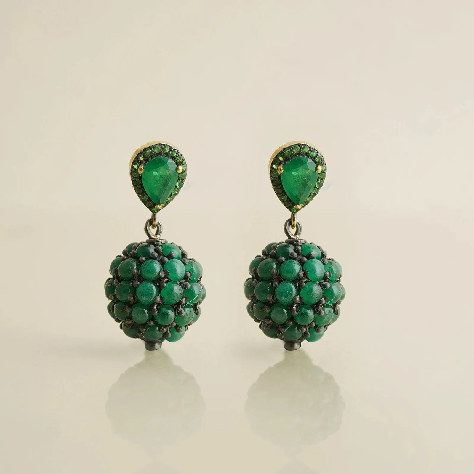 Willow Emerald Earrings