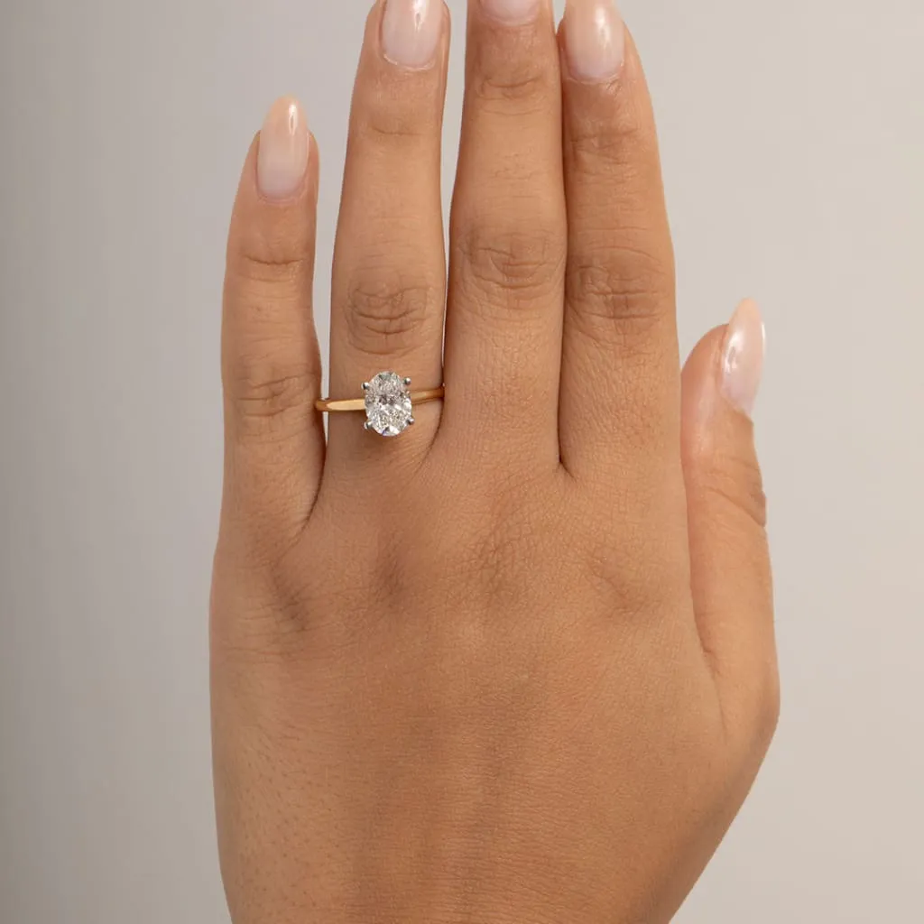 Zariyah 1.50ct | Oval Solitaire Lab Diamond Set in 18ct Gold