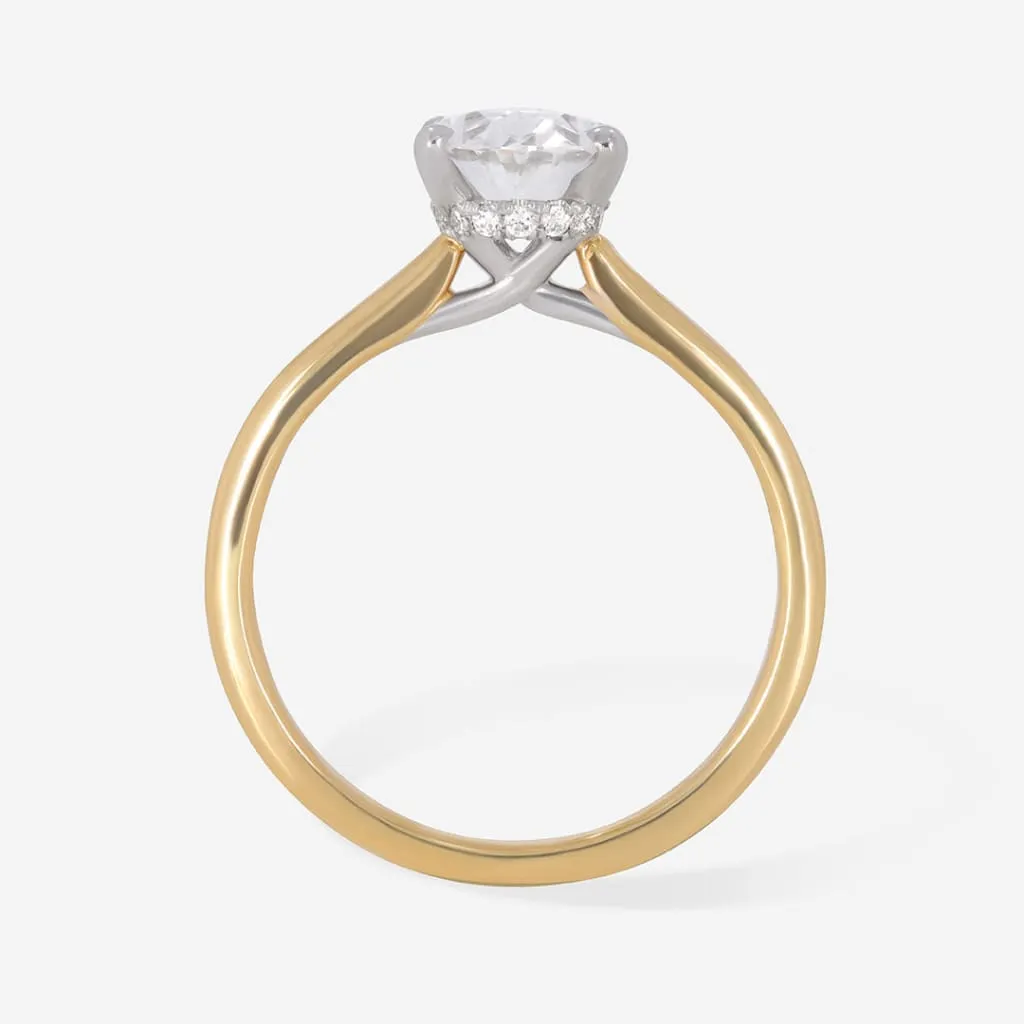 Zariyah 1.50ct | Oval Solitaire Lab Diamond Set in 18ct Gold