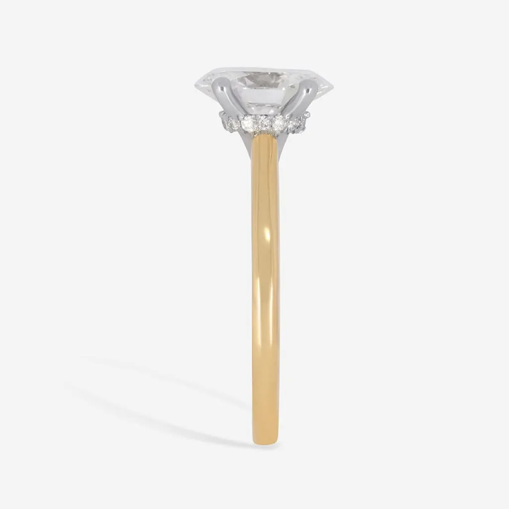 Zariyah 1.50ct | Oval Solitaire Lab Diamond Set in 18ct Gold